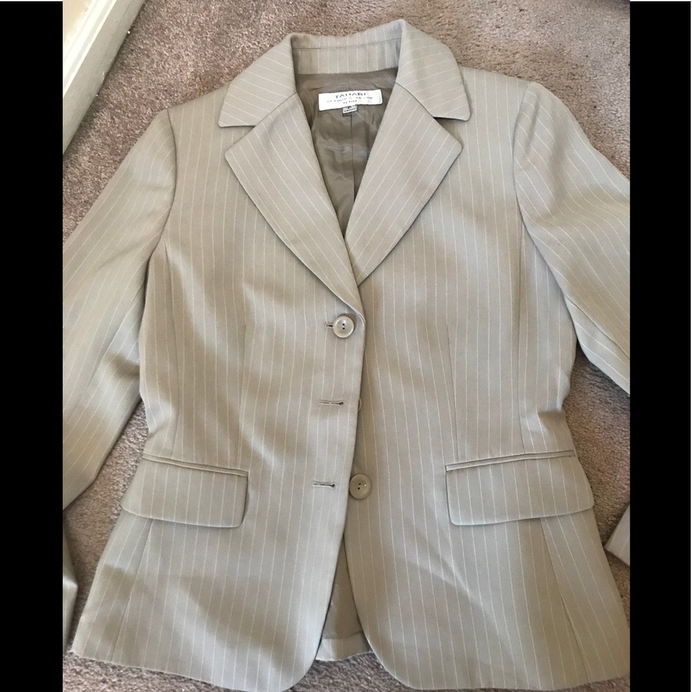 Tahari Petite Tan & White Striped Blazer